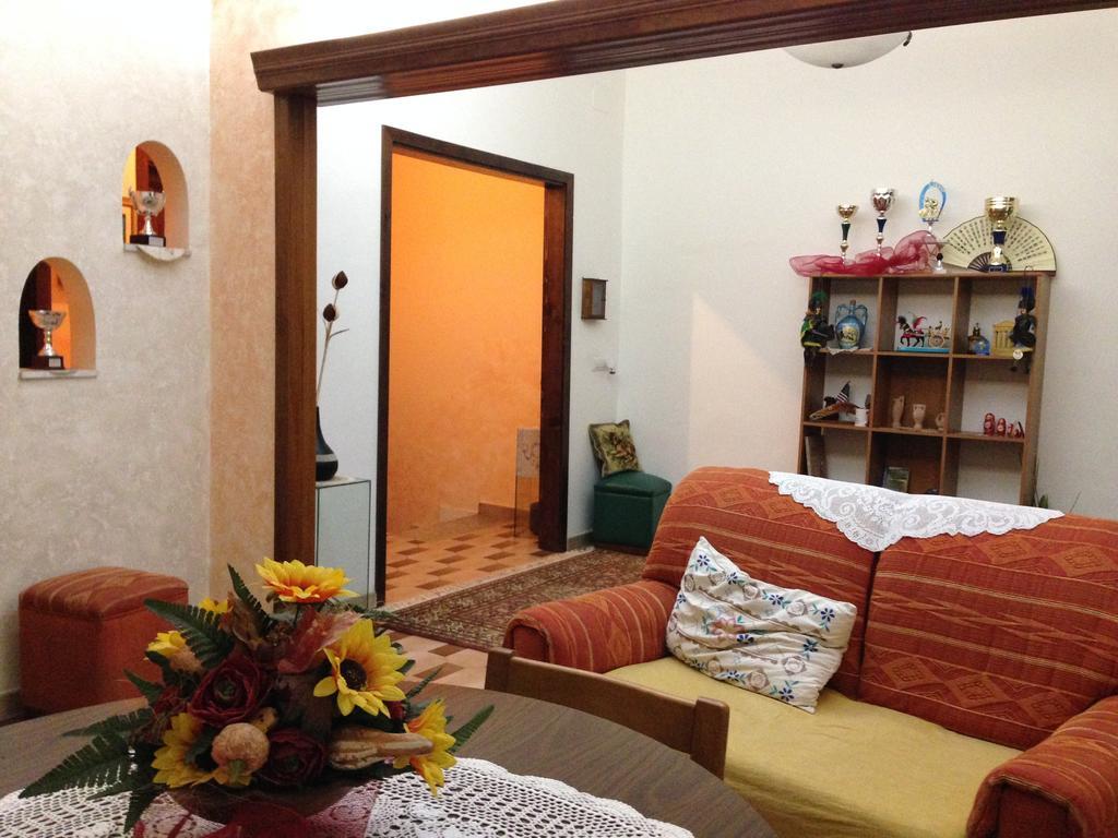 B&B Mar Tirreno Barcellona-Pozzo di Gotto Luaran gambar