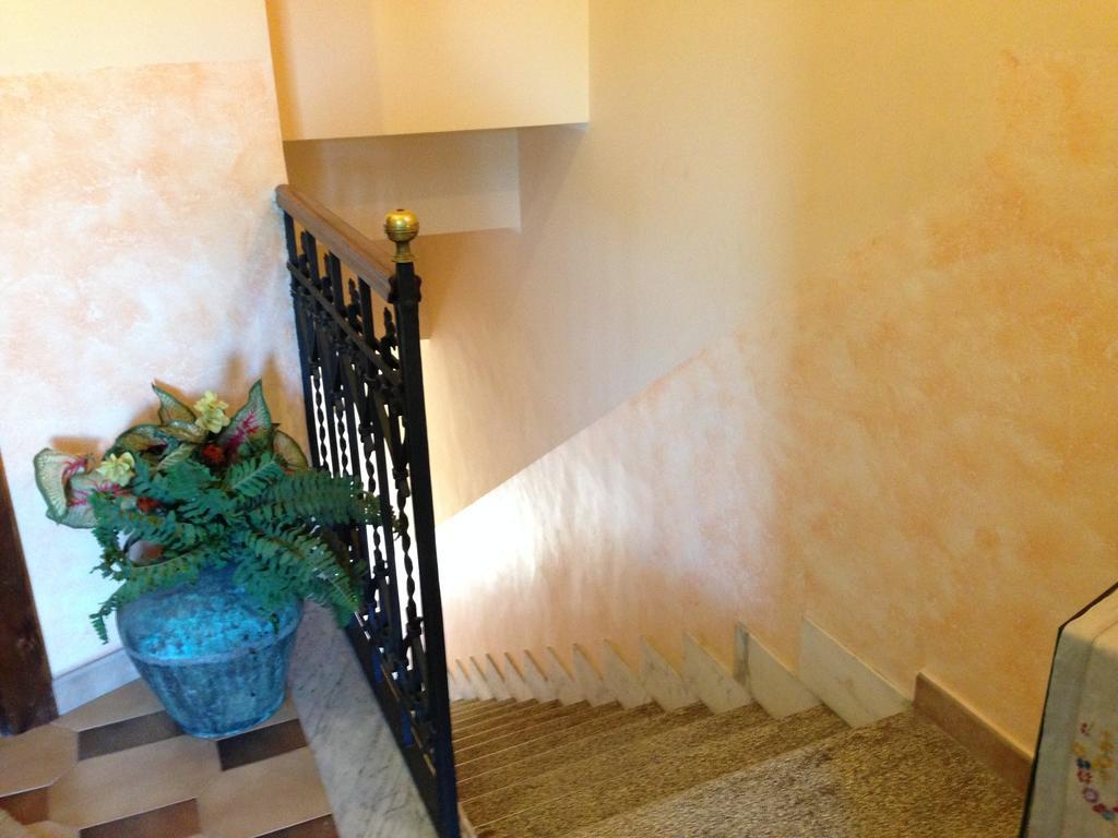 B&B Mar Tirreno Barcellona-Pozzo di Gotto Luaran gambar