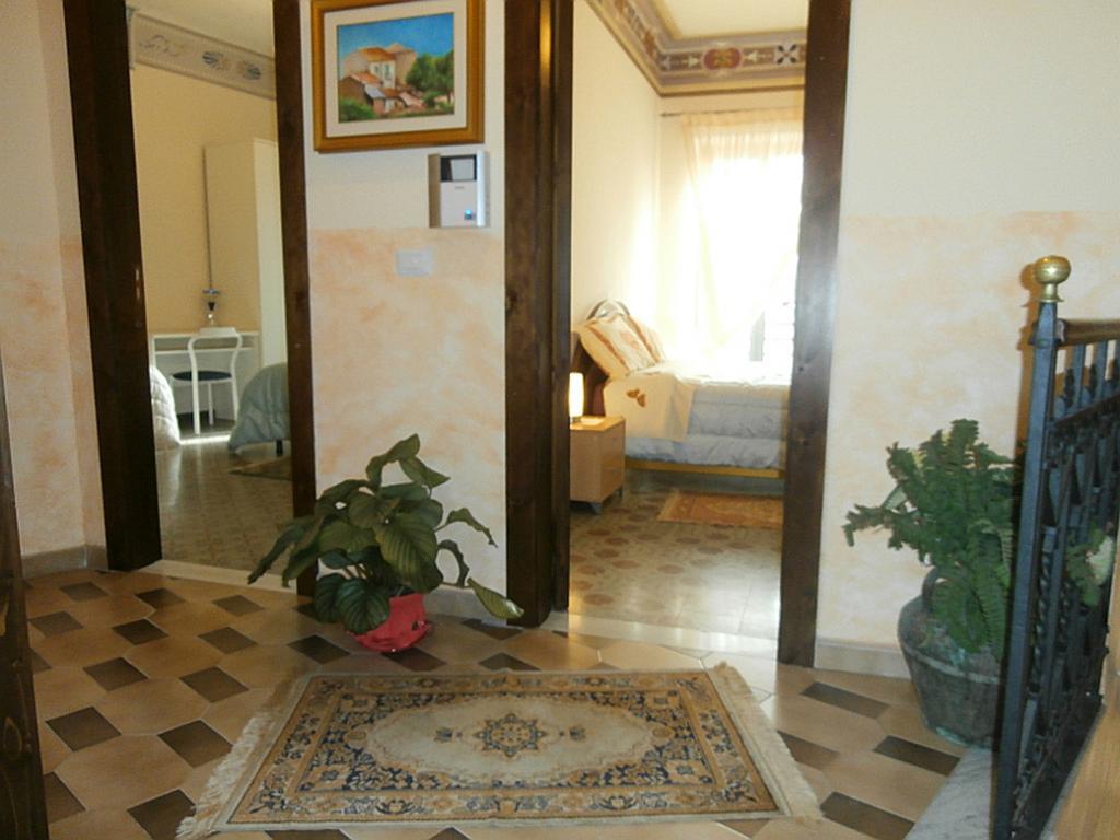 B&B Mar Tirreno Barcellona-Pozzo di Gotto Luaran gambar