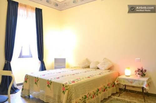 B&B Mar Tirreno Barcellona-Pozzo di Gotto Luaran gambar